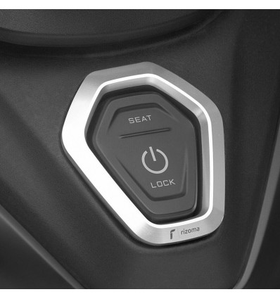 Cornice bottone accensione Rizoma per Yamaha T-Max 560 dal 2022