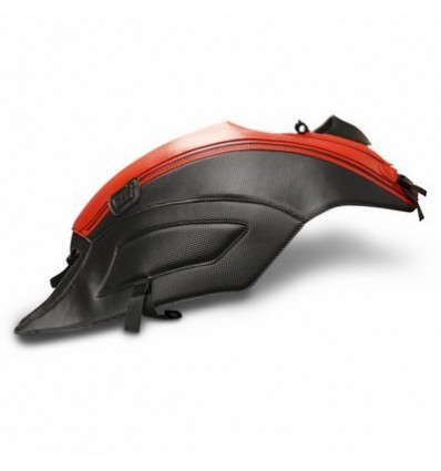 Copriserbatoio Bagster per Ducati Diavel 1200 dal 2011 in similpelle carbonio e strisce rosse