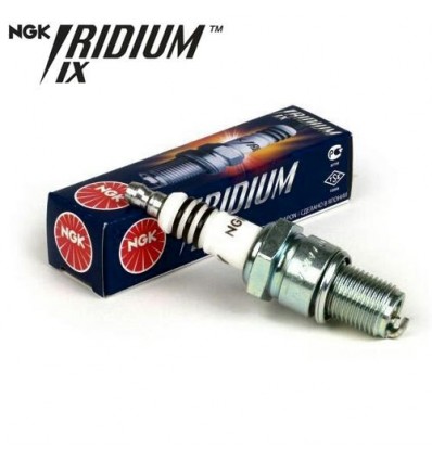 Candela NGK serie Iridium IX modello BR8EIX