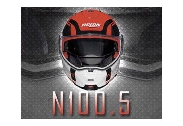 N100.5: Il nuovo casco apribile di Nolan!